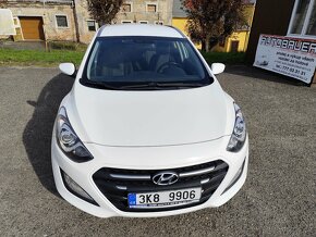 Hyundai i30 kombi Trikolor Komfort 1.6 CRDI.81kw.R.V.1/2016 - 2