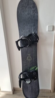 Snowboard NITRO SMP 23 (158cm) + vázání NITRO STAXX - 2