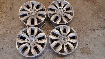 5x120 R17 ALU disky pekné Volkswagen - 2