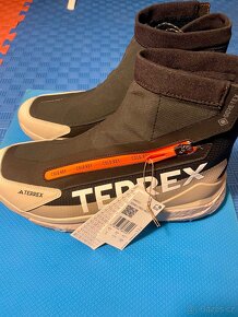 Adidas - TERREX FREE HIKER 2 - 2