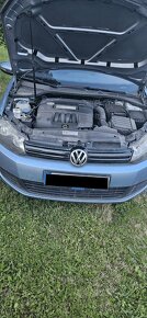 PRODÁM VOLKSWAGEN GOLF 1,6 r.v.2009 , druhý majitel - 2