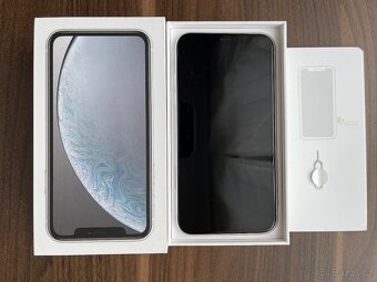 iPhone XR 128GB - 2