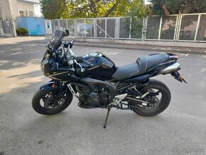 YAMAHA FAZER FZ6 S2 - 2