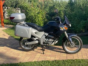 Aprilia Pegaso 650 - 2