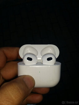 airpods 3 generace - 2