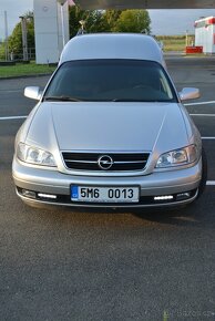 Opel Omega 2,2 pohřební - 2