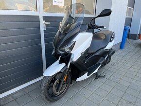 Skútr Yamaha Xmax 125 - 2