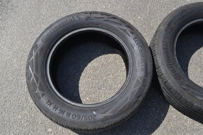 Prodám 2ks pěkné letní Continental 205/60R16 96H XL - 2