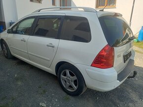 Prodám ND na Peugeot 307SW 1.6Hdi 9HZ, barva EWP, r.v.2005 - 2