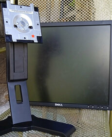 Prodám plně funkční LCD monitor - 2