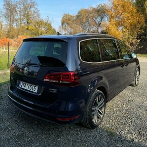 VW Sharan 2.0TDi DSG 4x4 7 míst LED BiXenon Full - 2