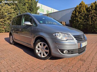 VW Touran 2.0TDI 103kW Highline,bez koroze,tažné,rozvody - 2