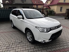 Mitsubishi Outlander 2.2DI-D 4WD 110kW 2013 114306km INTENSE - 2