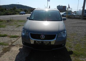 Volkswagen Touran 1,4 TSI 103 kW Historie KLIMA benzín - 2