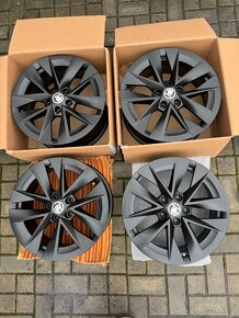 ORIGINÁL Alu Škoda ROTARE R17, 5x112 - TOP - 2