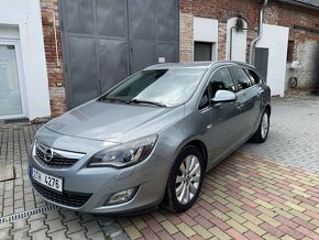 Opel Astra J 2.0 cdti 118kw nový motor - 2