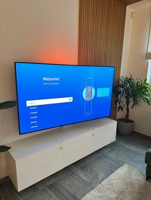 Samsung 65" QLED + TV držák - 2