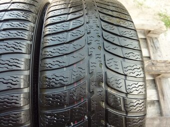 Zimní pneu Kumho 195/50 R16 - 2