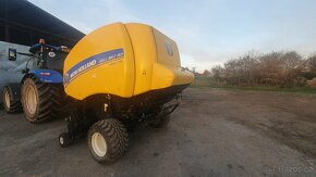 New Holland Roll-Belt 150 Cropcutter - 2