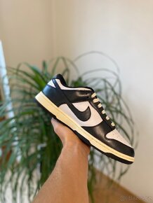 Nike Dunk Low Vintage Panda - 2