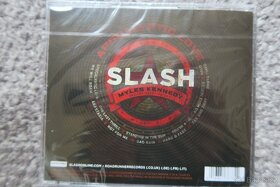 CD Slash & Myles Kennedy: Apocaliptic Love - 2
