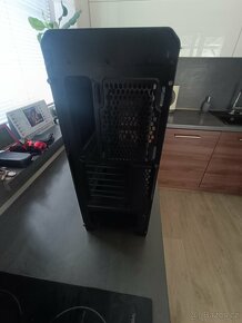 Prodám PC case ATX - 2