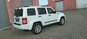 Jeep Cherokee 2.8crd 4x4 200ps facelift - 2