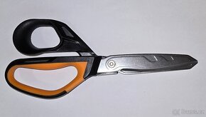 Fiskars PowerArc - nůžky pro těžkou práci 21cm NOVÉ - 2