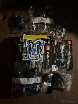 Prodám Lego TECHNIC 42123 - 2