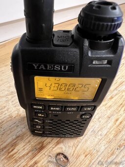 Exkluzivní Yaesu VX-3E – Klenot pro sběratele - 2