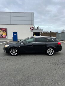 Opel insignia 2D 96kw v top stavu - 2