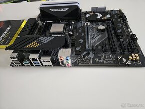 TUF B550-PRO + AMD RYZEN 7 5700X + 32GB 3600MHz CL16 RGB - 2