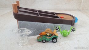 Hasbro Angry Birds GO odpalovač s autíčkem - 2