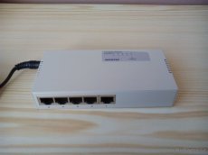 Switch Repotec RP-1705M 5-port - 2