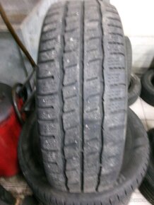 215/65 R16C KUMHO (2x5,5-6 a 2x5-5,5mm) č.15000 - 2