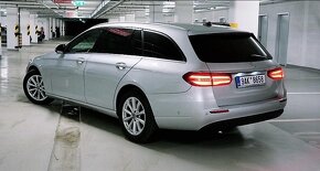 Mercedes benz E class 200 - 2