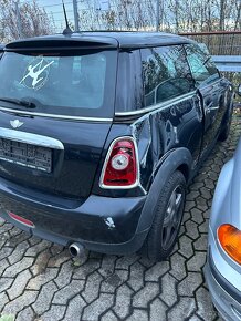 Mini cooper R56 1.6 88 kw R.v.2009 díly s auta - 2