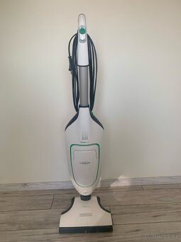 Vysavač Vorwerk VK200 s elektrickým kartáčem EB400 - 2