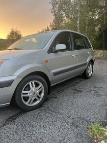 Ford Fusion 1.6i 74kw - 2