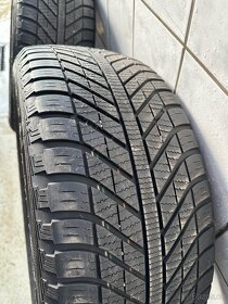 Pneu GoodYear Vector 4 Seasons 235/50 R17 - 2