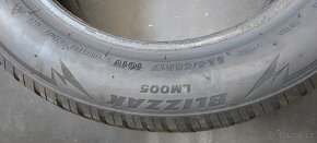 pneu Bridgestone Blizzak 225/55/17 101V  Vzorek 5mm - 2