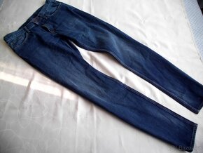 Tommy Hilfiger pánske regular skinny rifle vel.34/34 (L) - 2