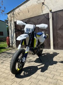 Husqvarna 701 Supermoto 2018 - 2