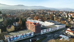 Pronájem kanceláří v moderní budově s parkováním, Liberec II - 2