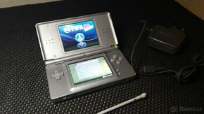 Nintendo DS Lite - 2