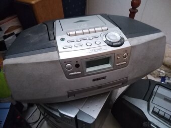 Radio sony philips jvc.... - 2