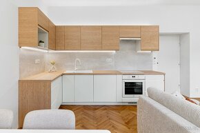 Prodej bytu 3+kk 79 m² (Jednopodlažní) - 2