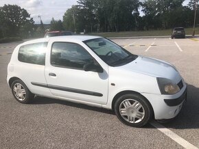 Renault Clio - 2