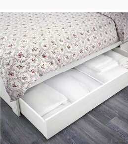 Postel s úlož.prostorem Ikea,140x200 včetně roštu a matrace - 2