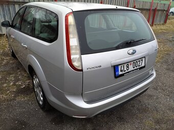 Ford Focus 1,6 nafta combi - 2